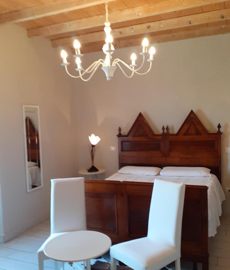 Vicolo Del Nido B&B Paderno Franciacorta エクステリア 写真