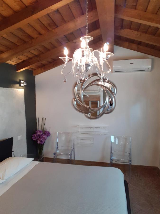 Vicolo Del Nido B&B Paderno Franciacorta エクステリア 写真