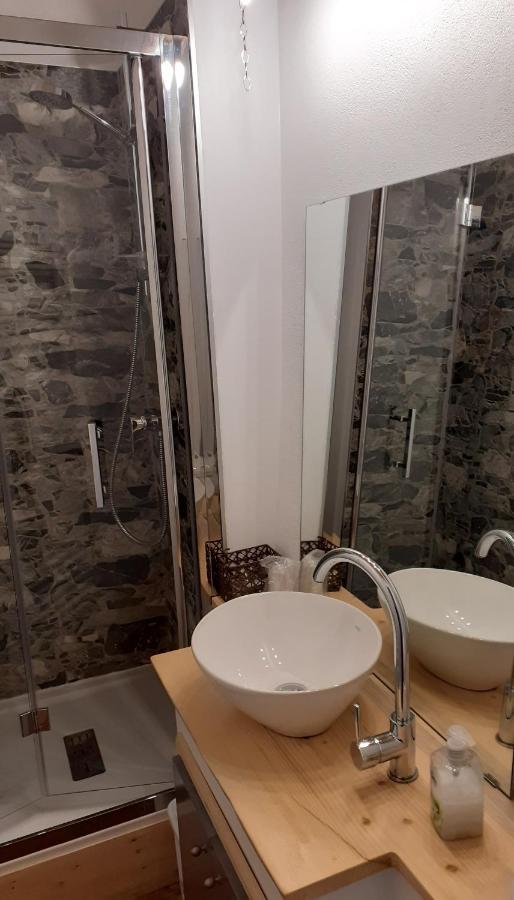 Vicolo Del Nido B&B Paderno Franciacorta エクステリア 写真